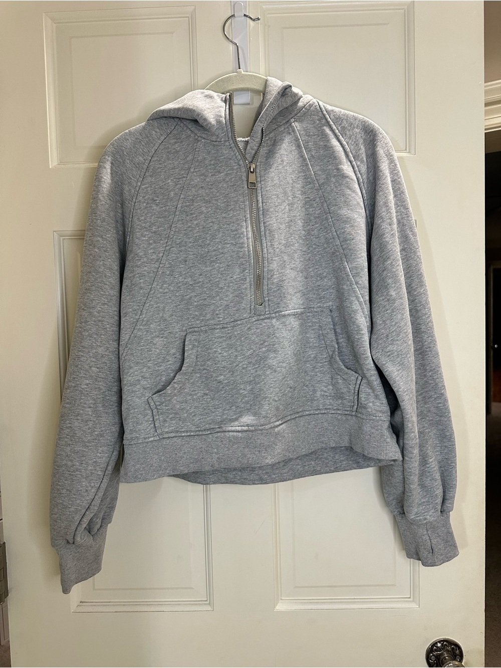 Women’s  Light Gray Half-Zip Hooded Sweatshirt size small